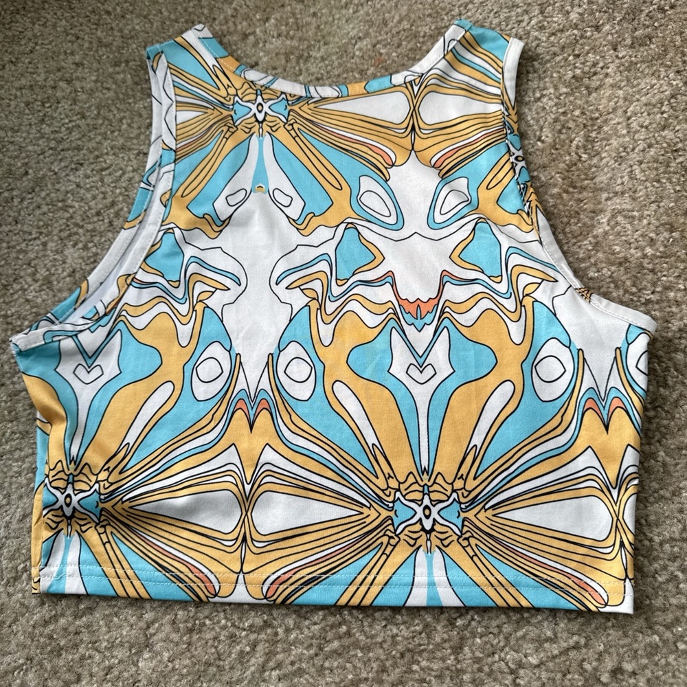 Artsy Abstract Patterned Crop Top. Thrifted find!